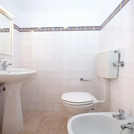 Cip V5 Rossio * אלבופיירה